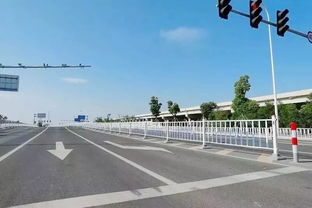 撞护栏后逃逸，遗落日用品成破案关键