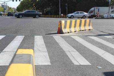 上海公安大调研 以“个性化定制”破解道路“包饺子”难题，提升日用品运输安全与效率